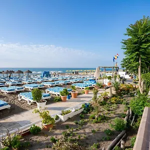 Playa Carihuela El Carmen Torremolinos